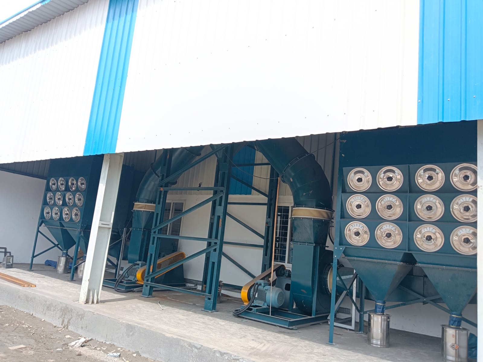 Fully Automatic Blast Room by Surface International